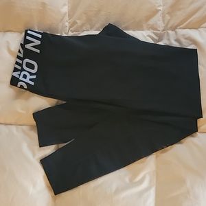 NIKE Pro Leggings